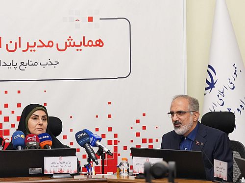منابع مالی فعالان بخش مسکن به بانک مسکن هدایت شود