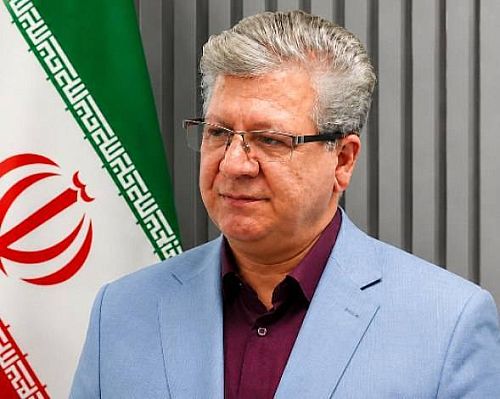 آریامنش سرپرست پژوهشکده بیمه شد