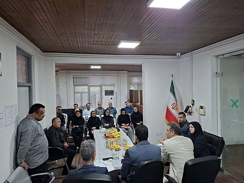 بررسی چالش‌های شبکه فروش بیمه ایران در نشست نمایندگان آستارا و تالش