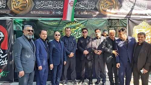 بازدید رئیس‌کل بیمه مرکزی از موکب صنعت بیمه مشهد و تأکید بر تسریع در پرداخت خسارت‌ها