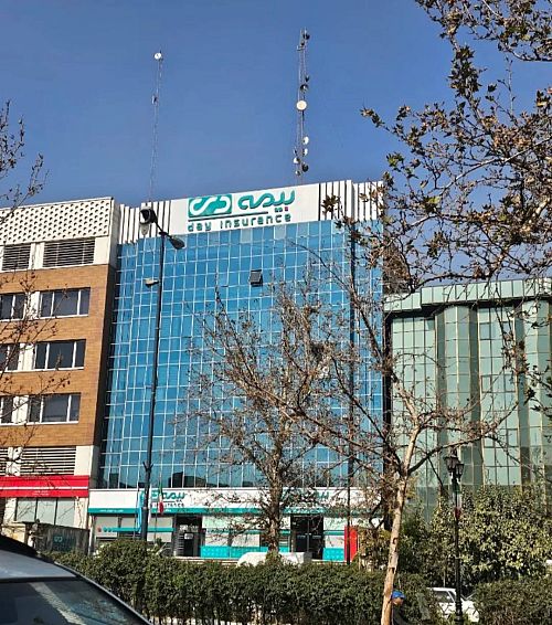 آغاز خدمت‌رسانی شرکت بیمه دی به فعالان اقتصادی و صنعتگران کشور