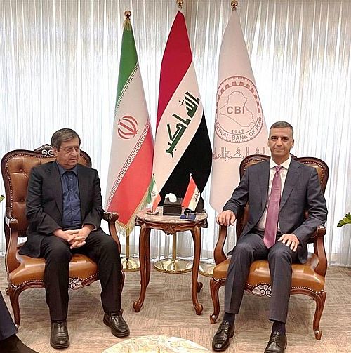 تأکید همتی بر پیگیری مطالبات از دولت عراق و استفاده از منابع بانک مرکزی در سیستم بانکی این کشور