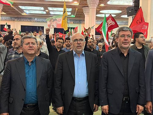  حضور مدیرعامل بیمه ایران در مراسم چهلمین روز شهادت امام شهید