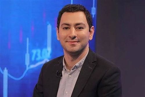 بازار سهام وارد فضای پس از 1397 شده است/دارو، غذا و سیمان جذاب‌ترند