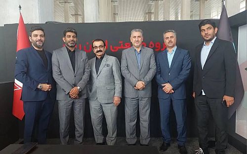 امضای تفاهم‌نامه همکاری بانک سرمایه با ایران روور و مزین خودرو
