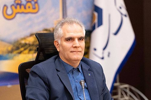 عضو هیات مدیره بانک سینا: شناخت نیاز مشتری و ارائه خدمات متمایز، کلید موفقیت در رقابت بانکی