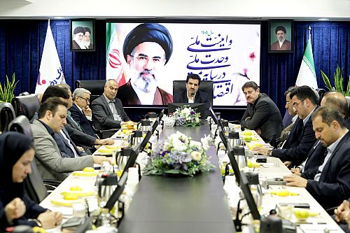 حمایت همه‌جانبه بانک رفاه کارگران از ذوب‌آهن برای تکرار پیشتازی در عرصه صنعت