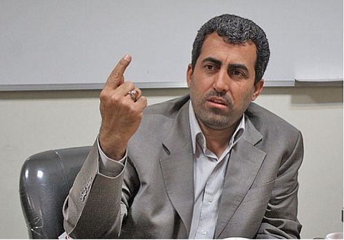 بازار سهام ایران همچنان هیجانی است