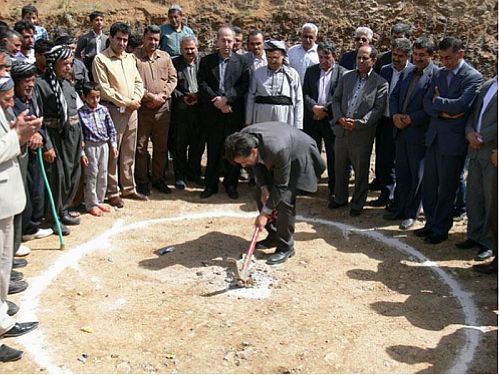 بانک ملی 4 مدرسه در روستاهای کردستان می سازد