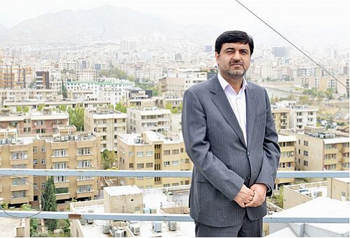 چرا دلار دچار نوسان شد؟ 