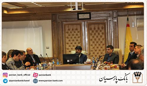 پرویزیان محصولات جدید الکترونیک بانک پارسیان را رونمایی کرد