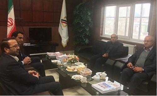 دیدار مدیراستانی بانک ایران زمین با مسئولان شهرستان سرخس