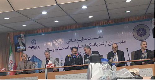 همکاری با بانک های بزرگ خارجی، منوط به انطباق با استانداردهای بین المللی است
