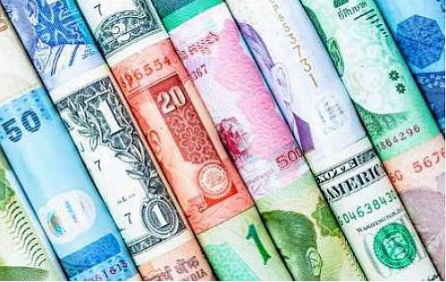 رشد قیمت دلار و پوند بانکی و افت ارزش یورو