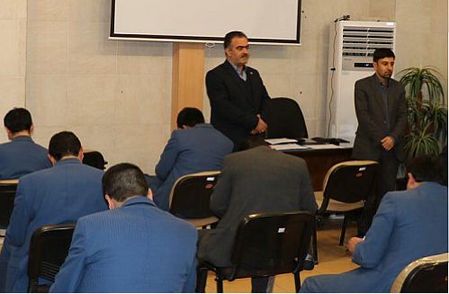 برگزاری آزمون مبارزه با پولشویی در استان اصفهان
