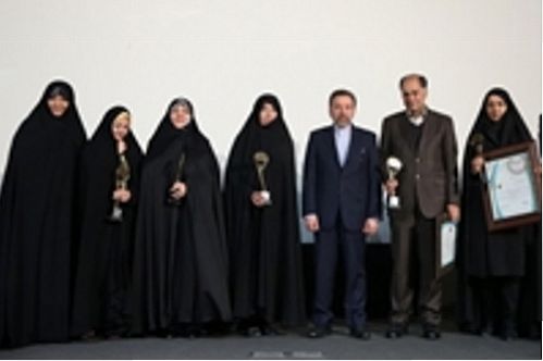 واعظی وزیر برتر در حوزه حمایت از حقوق زنان شد