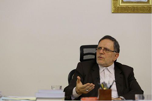 مبارزه با مفاسد اقتصادی و بسترسازی اقتصاد مقاومتی