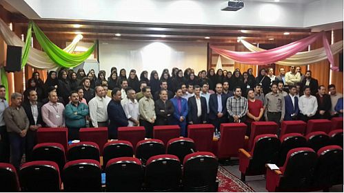 برگزاری همایش آموزش توسعه بیمه های زندگی و مهارتهای فروش در سالن همایش بانک ملت قم