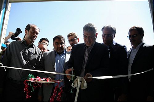 افتتاح مجموعه ورزشی چند منظوره در شهرستان خمین با حمایت بانک آینده