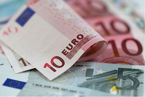 کاهش ۲۰۰ ریالی قیمت یورو