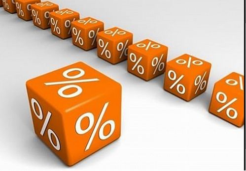 سود ۱۸ درصد تسهیلات بانکی قاچاق را به کشور سرازیر می‌کند 