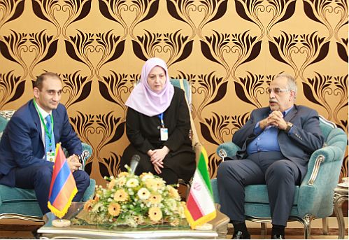 تاکید بر توسعه روابط اقتصادی دو کشور ایران و ارمنستان