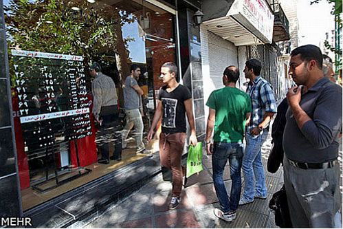 صرافی‌های غیر مجاز؛ عامل عدم شفافیت بازار ارز