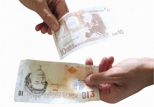 راهکارهای توسعه روابط اقتصادی و مالی ایران و مالزی بررسی شد