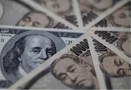 نرخ انواع ارز در صبح روز 24  آبان  1396