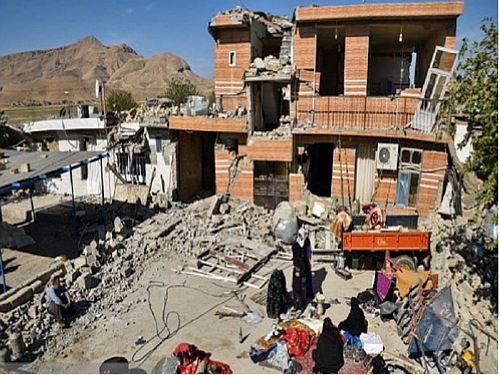 جمع آوری کمک به منظور حمایت از آسیب دیدگان زلزله در کرمانشاه