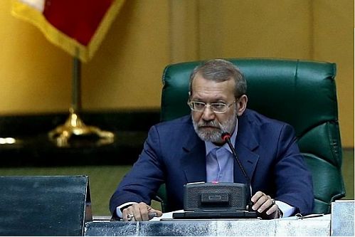 اگر بانک مرکزی مشکل موسسات مالی را حل نکند رفتار مجلس تغییر میکند