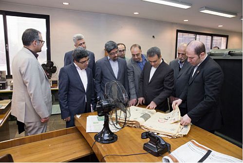 بازدید مدیرعامل بانک ملت از روزنامه اطلاعات