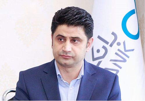 درخشش بانک دی در شبکه‌های اجتماعی
