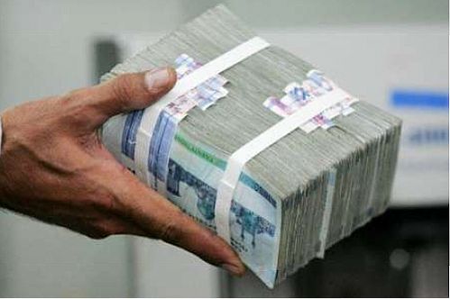 قرائت گزارش مطالبات غیرجاری بانک‌ها در مجلس 