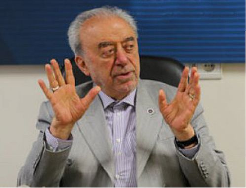 تبعیضی در پرداخت دلار ۴۲۰۰ تومانی نیست