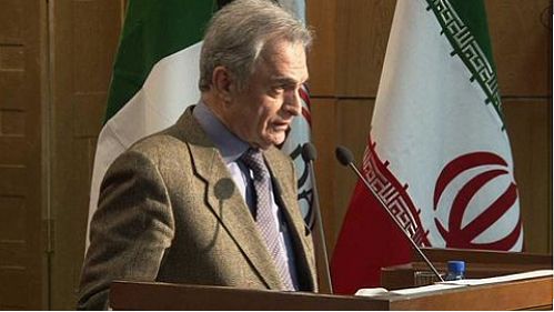 بورس جایگزین روش‌های دستوری و قیمت‌گذاری شود