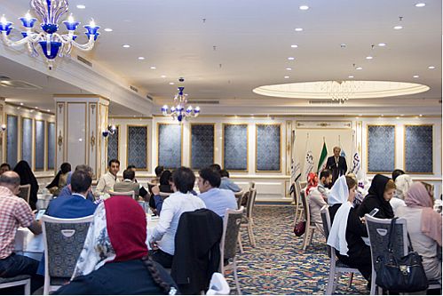 نشست صمیمانه گروه مالی سامان با اصحاب رسانه