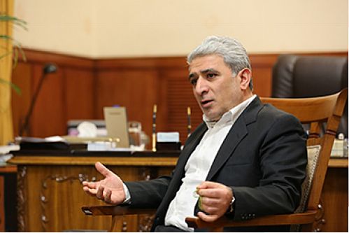 بانک ملّی ایران، همپای دولت برای تنظیم بازار