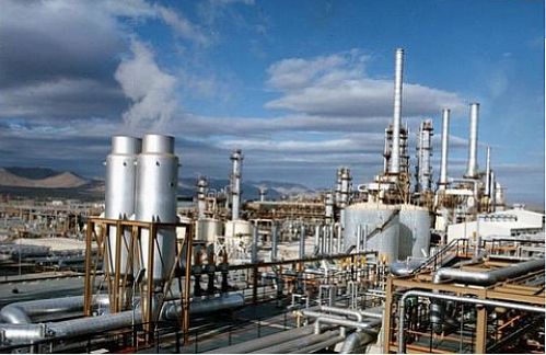 عرضه محصولات پالایش نفت کرمانشاه در بورس انرژی