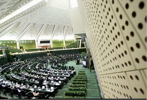 انتخاب اعضای ناظر مجلس در شورای عالی بورس