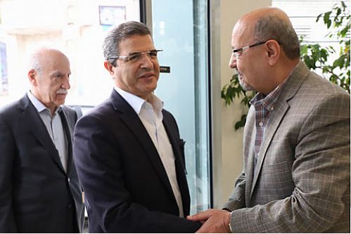 بازدید مدیرعامل بانک کارآفرین از برخی شعب تهران