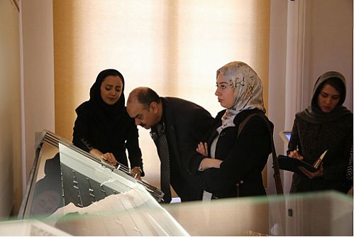 بازدید مقامات ارشد الجزایر از نمایشگاه ملی شو 2 بانک ملی ایران