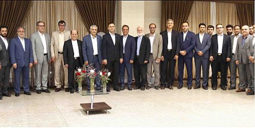 حمایت از رونق تولید رویکرد اصلی بانک دی در سال 1398 است