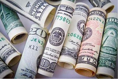 بانک مرکزی فهرست صادرکنندگان متخلف را در زمینه ارز اعلام کند