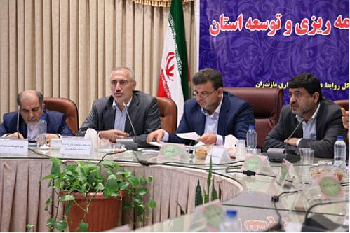 اهتمام ویژه بانک های خصوصی  در حمایت از رونق تولید و صنعت
