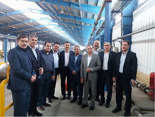بازدید اعضای هیات مدیره بانک ملی از کارخانه تولیدی کابل سینا