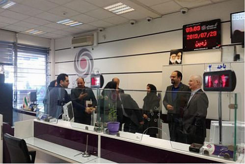 نقش شعب در بانکداری در حال تغییر است