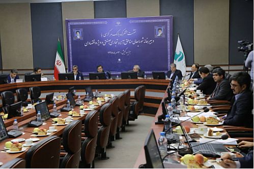 ضرورت توسعه اقتصادی کشور با تکیه بر ظرفیت های داخلی 