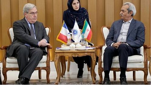 فرانسه به دنبال فرمولی برای حذف تحریم‌های ایران است