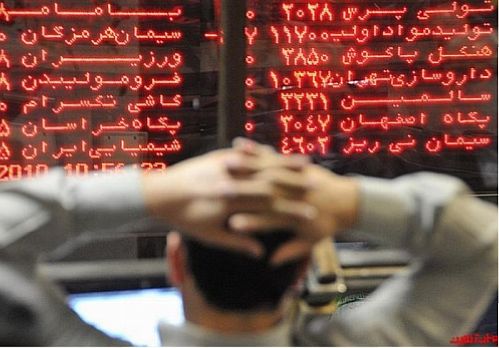 شاخص بورس در آبان ماه ۳۳۱۸ واحد کاهش یافت